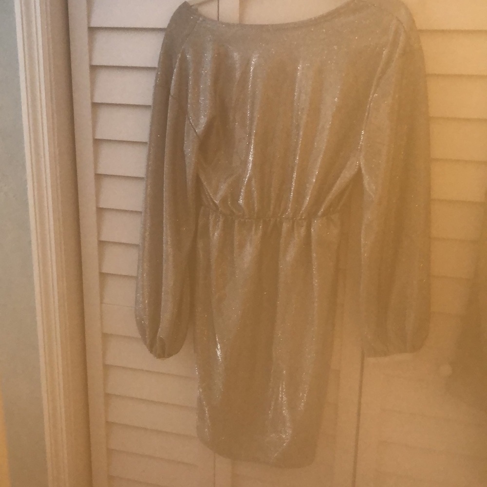 Dress - Picture 2 of 4
